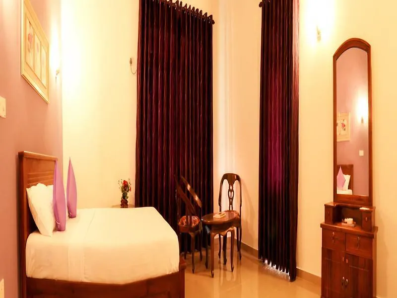 Ziegler Cottage Negombo Otel